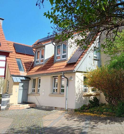 Eingangsbereich der Physiotherapie Praxis Anett Heeb in Saulheim